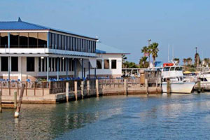 pet friendly restaurant in south padre